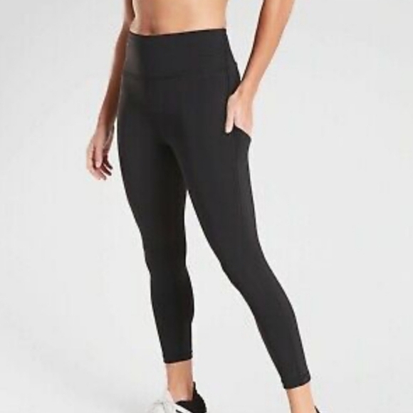 Athleta Ultimate Stash Pocket 7/8 Tight - Picture 1 of 10